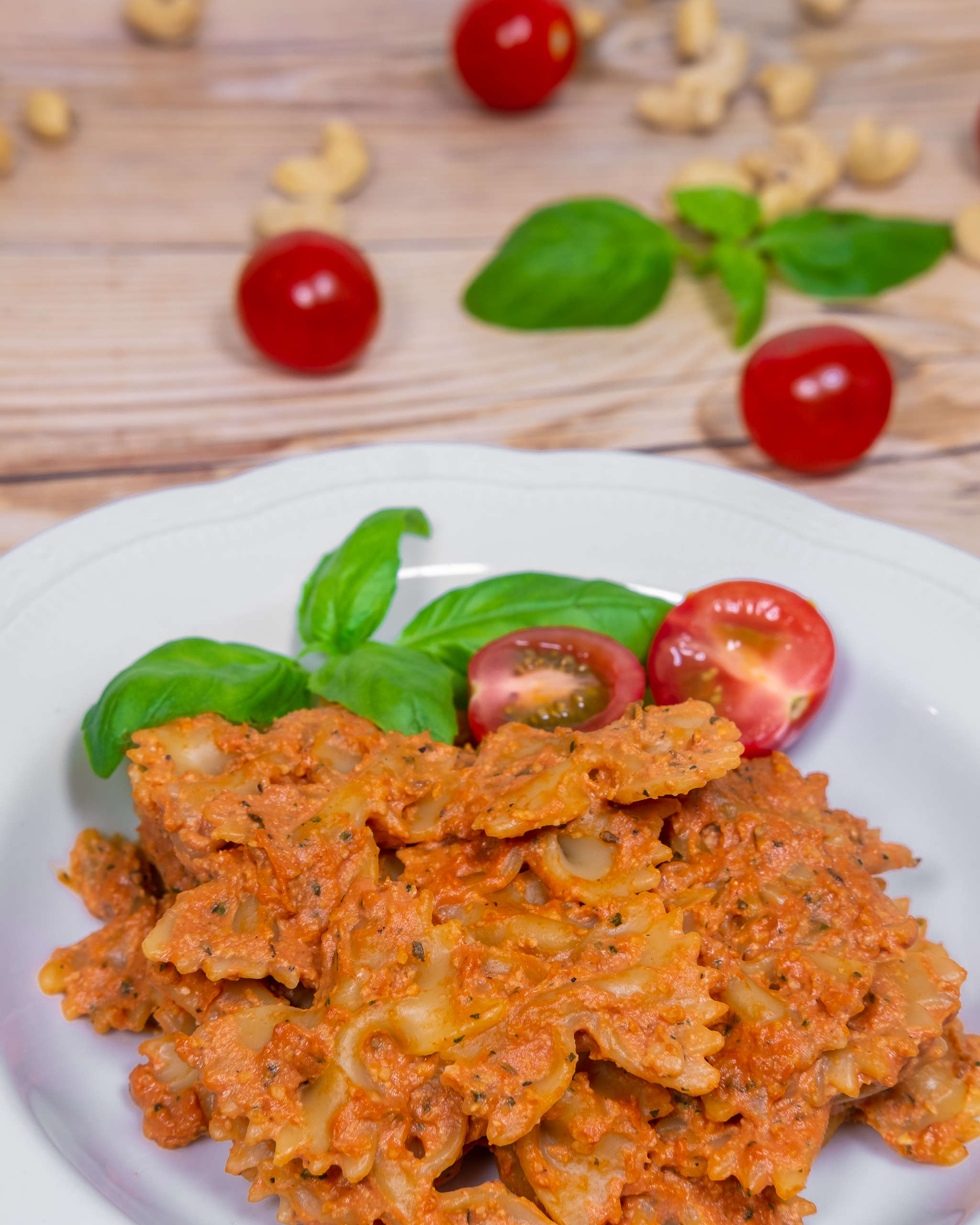 Easy to make tomato sauce pasta