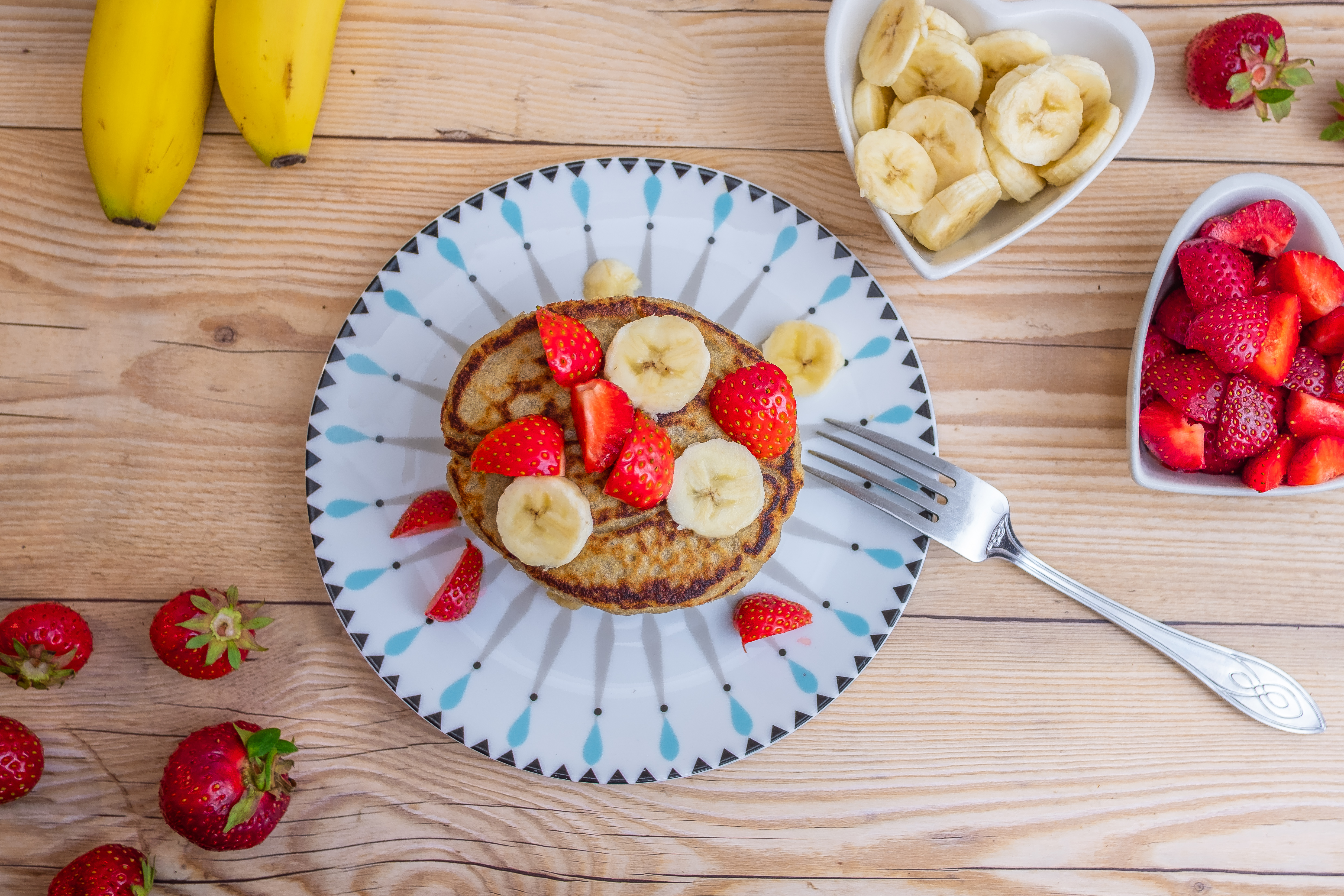 Recept på vegansk bananpannkaka med en hint av kardemumma