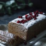 mjuk pepparkaka, vegansk pepparkaka, pepparkaka med lingonsylt, julbak, vegansk julfika, vegansk muk pepparkaka, matfotografi, food, photography, gingerbread, vegan gingerbread