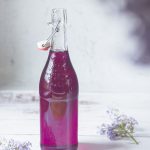syrensirap sirap på syrenblomman