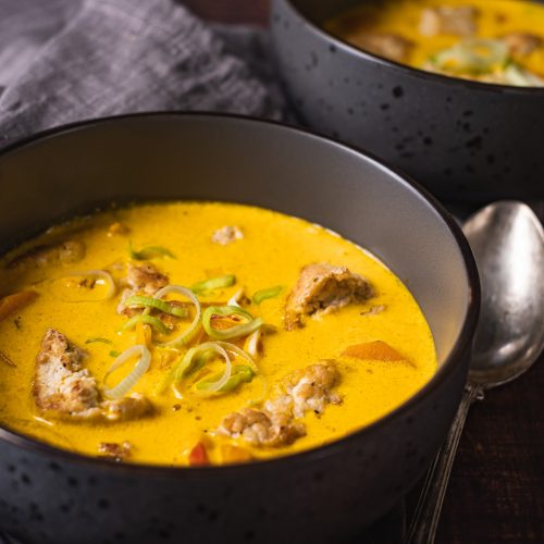 Vegansk fiskbuljong torsbuljong