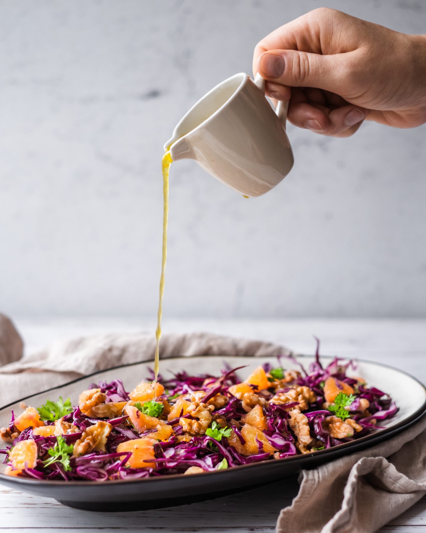 Rödkålsallad med apelsin och valnötter julsallad