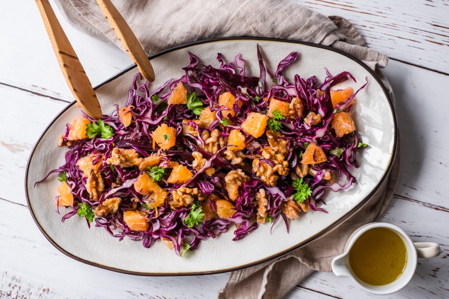 Rödkålsallad med apelsin och valnötter julsallad