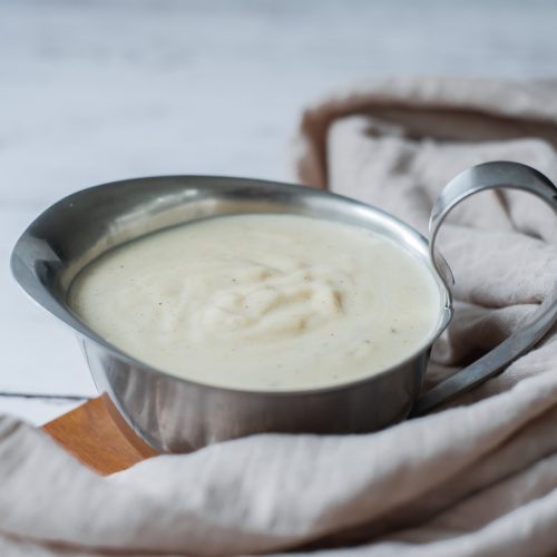 vegansk ädelostsås